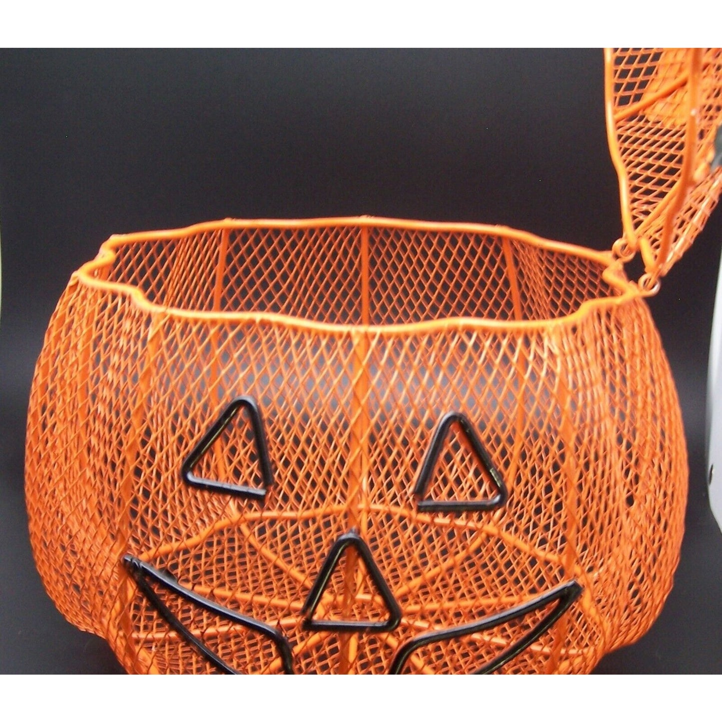 Halloween Pumpkin Wire Basket